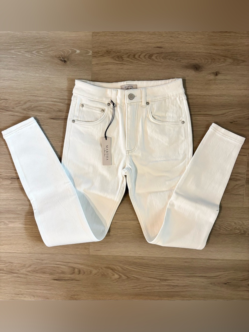 Martha Stewart White Denim High-Rise Skinny Jeans MSRP $72 Size 2